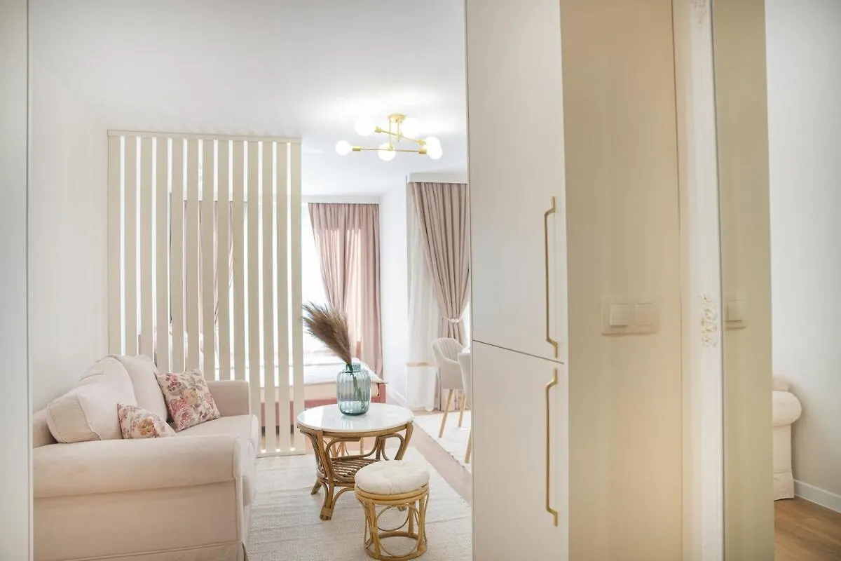 Host2U Lux Studio Spa - Breakfast - Free Parking Bansko Bulgaria